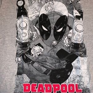Marvel Deadpool shirt large new